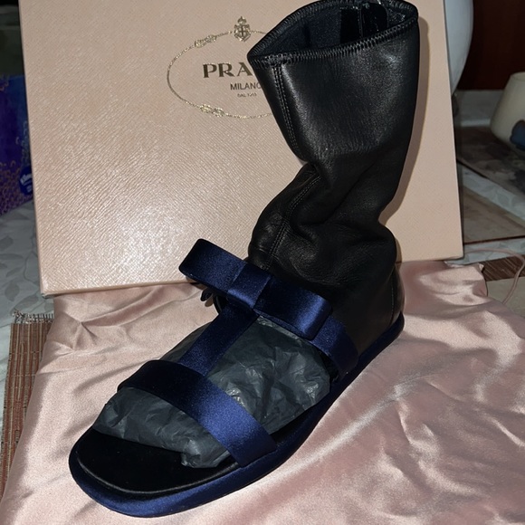 Limited Edition LIKE NEW Prada Calzature Donna Sandals - Picture 2 of 6